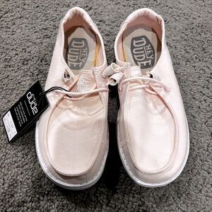 Brand new with tags Hey Dudes size 6